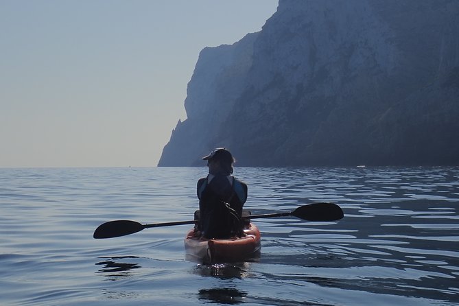 Kayak and snorkel excursion to Cova Tallada - The 9:00 a.m. start in Dénia: what your morning will feel like