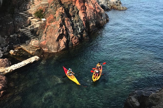 Kayak excursion in Playa de Aro - Practical Tips: Water Shoes, Swim Skills, and Best Timing