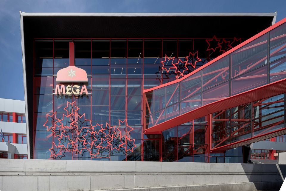 La Coruña: Guided Tour at MEGA - Mundo Estrella Galicia - Who this MEGA tour is best for (and who might want to think twice)