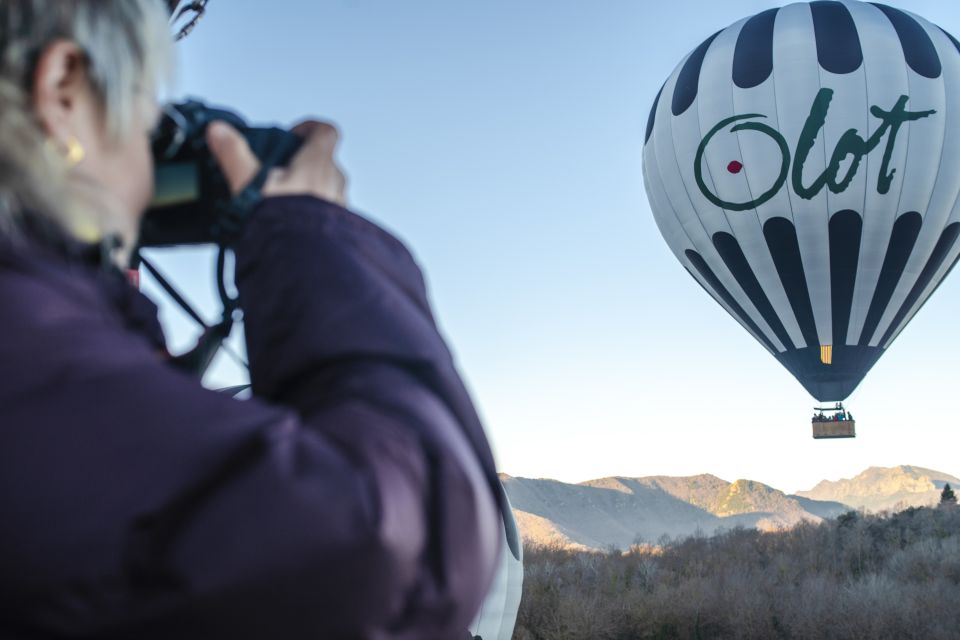 La Garrotxa Volcanoes Half-Day Hot Air Balloon Flight - Why this balloon flight works so well over La Garrotxa
