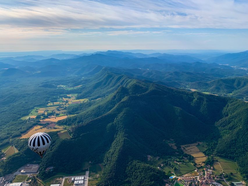 La Garrotxa Volcanoes Half-Day Hot Air Balloon Flight - Price and value: what $271 buys you (and what you’re really paying for)