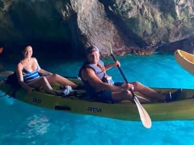 La Herradura: Maro Cliffs Kayak and Snorkeling Tour - Getting started at Kayak AWA La Herradura