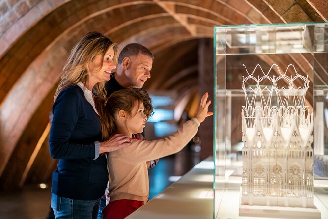 La Pedrera-Casa Mila Admission Ticket with Audioguide - How long 90 minutes really means (and how to pace it)