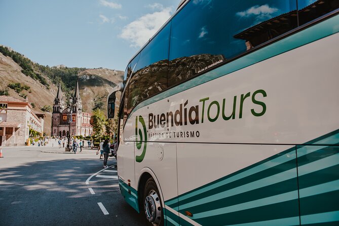 Lakes of Covadonga, Onis Cangas and Ballasts Tour from Oviedo - Lagos de Covadonga: where the views are the whole point