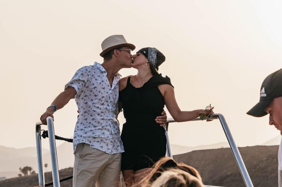Lanzarote: 2.5-Hour Sunset and Dolphins Cruise - Should You Book This Lanzarote Sunset and Dolphins Cruise?