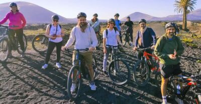 Lanzarote E-Bike Tour: Volcano Craters & Scenic Vineyards - Your E-Bike Setup: Dual Suspension and Real Terrain Handling