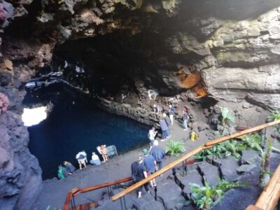 Lanzarote: Jameos del Agua & North Island for Cruise Guests - Getting to Haría: The Green Contrast in a Volcanic Island