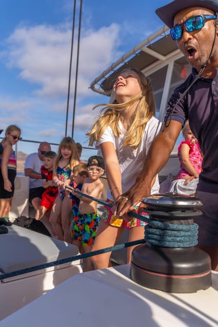Lanzarote: Luxury Sailing Excursions to Papagayo - From Catlanza to the catamaran: safety briefing and smart timing