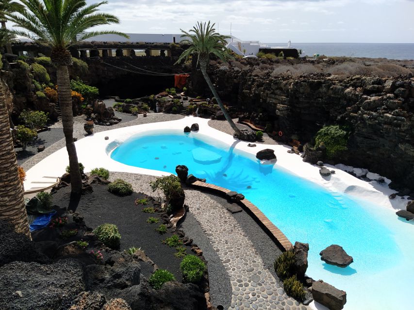 Lanzarote: Northern Half-Day Trip - Mirador del Río: the best frame on the island