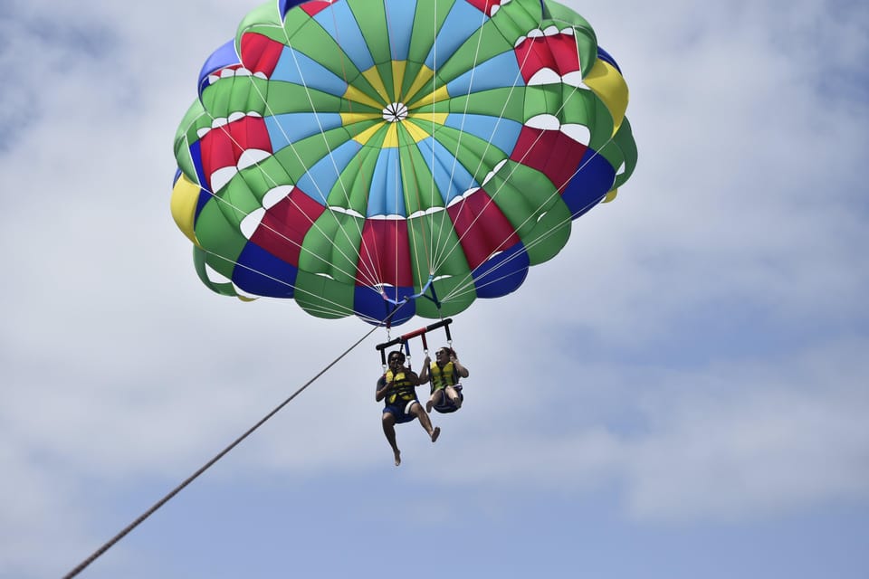 Lanzarote: Parasailing Adventure in Puerto del Carmen - What you should bring (and what you should leave at home)