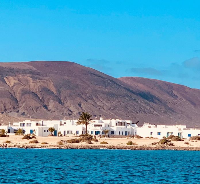 Lanzarote: Return Ferry to La Graciosa with Bus Pickup - A Simple Day Trip With Real Island Time