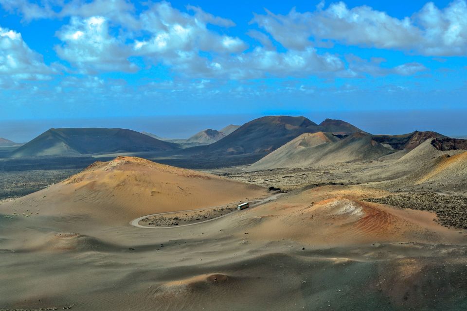 Lanzarote: Volcanos of Timanfaya and Caves Tour with Lunch - Key highlights worth the time