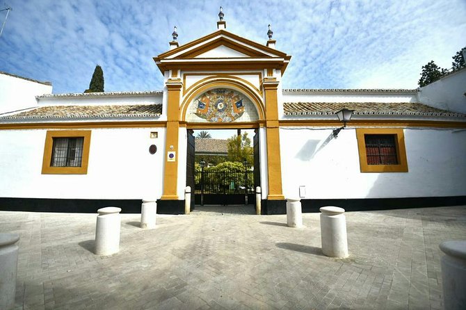 "Las Dueñas" Palace ticket + Audioguide - Audioguide strategy: make the stories click