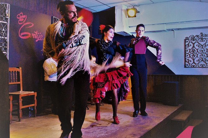 Local Flamenco Show with dinner at El Cortijo - Food reality check: what you should expect (and how to avoid disappointment)