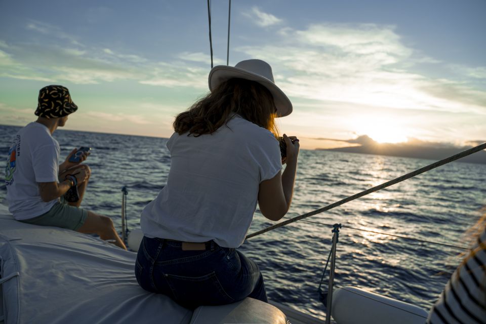 Los Gigantes: Sailing Excursion with Swimming, Drink & Tapas - The boat and crew setup: Sangría, small group, real attention