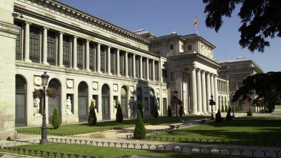 Madrid: 1.5-Hour City Highlights Guided Walking Tour - Key things to know before you go