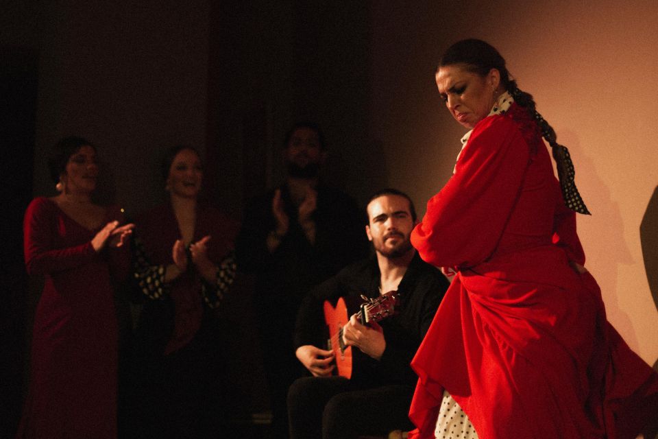Madrid: 1-Hour Traditional Flamenco Show at Centro Cultural - Who This Flamenco Show Is Perfect For
