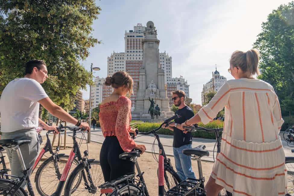 Madrid: 3 h. Guided Highlights Bike Tour with Optional Tapas - Key highlights worth aiming for