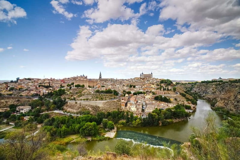 Madrid: 6-Hour Day Trip to Toledo with Guided Walking Tour - The Big Picture: What Toledo Teaches in 6 Hours