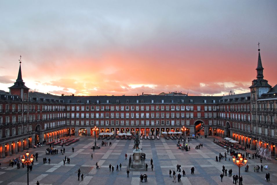 Madrid: City Highlights Guided Walking Tour - Key Highlights Worth Your Feet