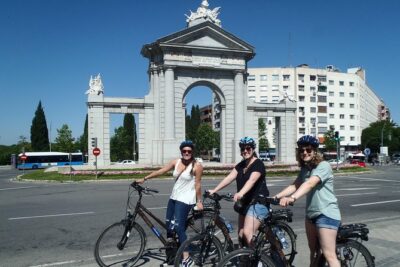 Madrid City Tour | Regular Bike or E-Bike | Reduced Groups - Royal Palace of Madrid: big sights, short stop, no ticket included