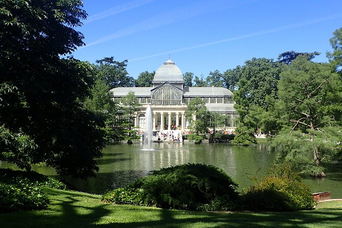Madrid City Tour | Regular Bike or E-Bike | Reduced Groups - Paseo del Prado and the art-boulevard approach to Madrid’s center