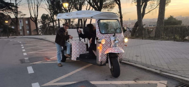 Madrid: City Tours - 6 seats private ecological tuk tuk - Timing and ride comfort: how the 1–3 hour plan changes your day