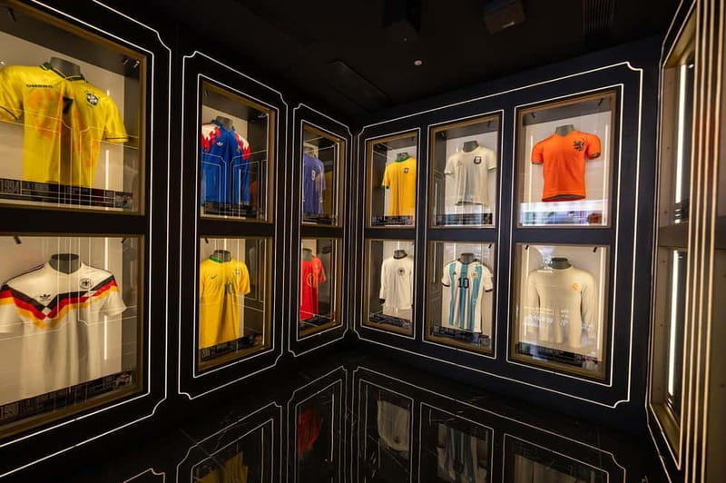 Madrid: Entry Ticket to Legends The Home of Football Museum - Legends: The Home of Football, next to Puerta del Sol