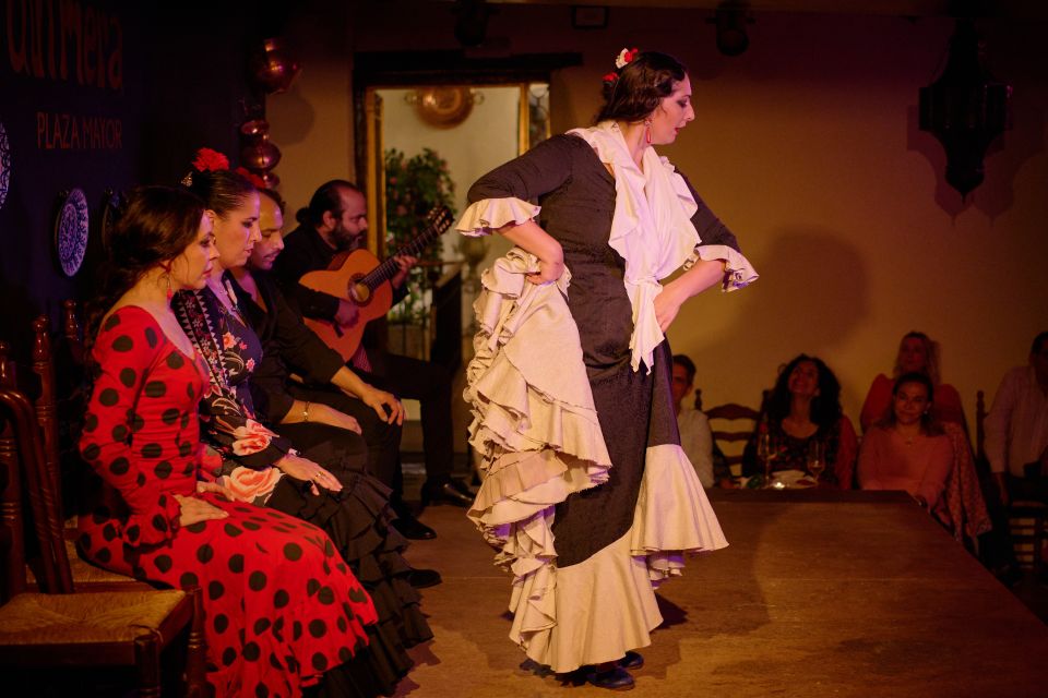Madrid: Flamenco Show La Quimera with Drinks & Dinner Option - Key Things You’ll Notice at La Quimera