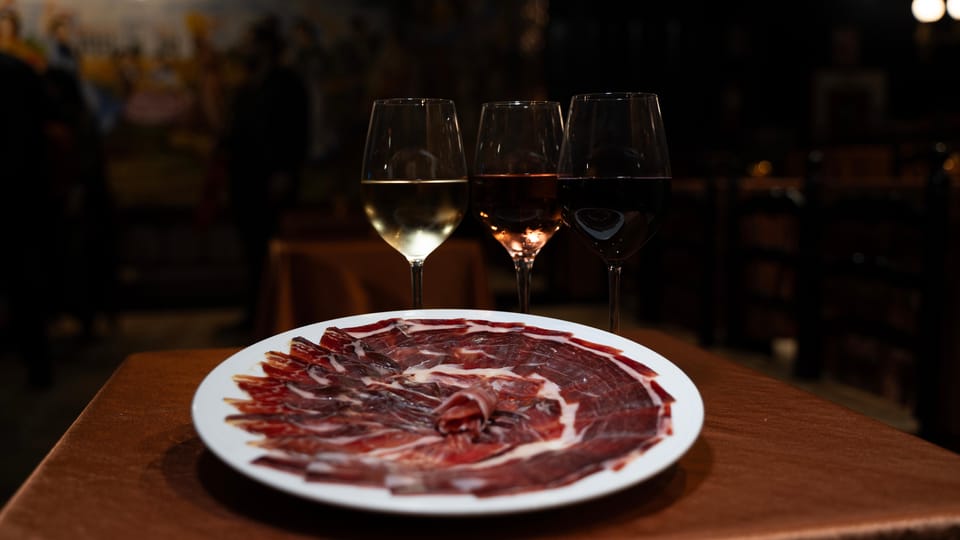 Madrid: Flamenco Show&Drink at Tablao 1911 (World's Oldest) - Seats: Choose Smart, Especially If You Want a Front-Row Feel