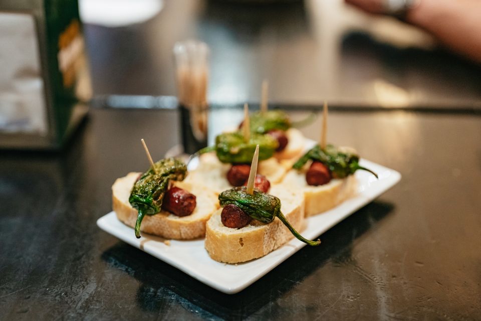 Madrid: Food & Wine Tour with 10 Tapas & 4 Drinks Included - Key things I’d bet you’ll care about