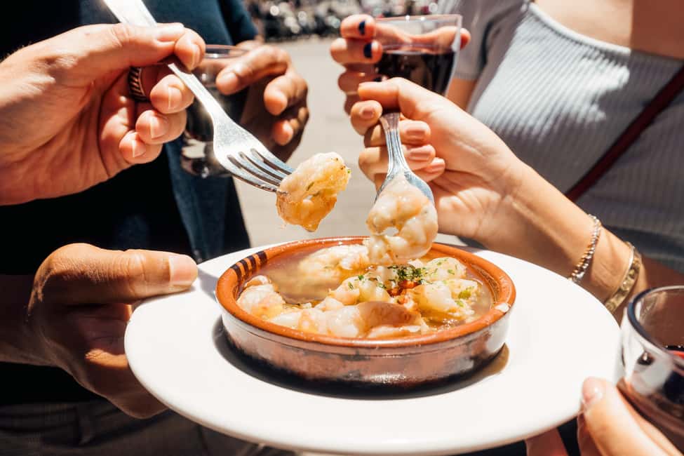 Madrid: Guided Food Tour with Tapas Tastings and Drinks - Five Eateries, Nine Tapas: What You’ll Actually Eat