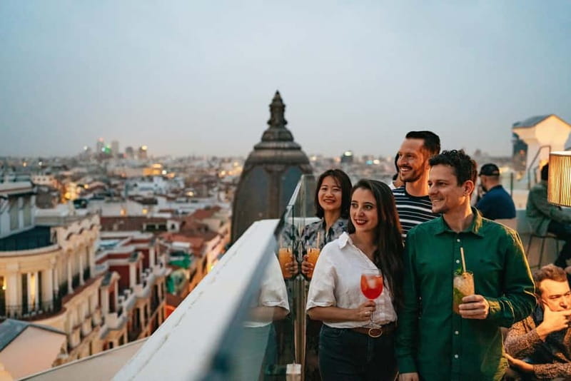 Madrid: Guided Tapas and Wine Tour with Rooftop Views - La Latina and the pepper-and-beer opener