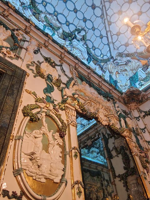 Madrid: Guided visit at the Royal Palace with tour guide - Key Points to Know Before You Go