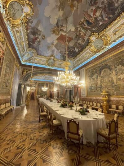 Madrid: Guided Visit to the Royal Palace - Where You Start: Naturanda Madrid and a Center-Madrid Walk