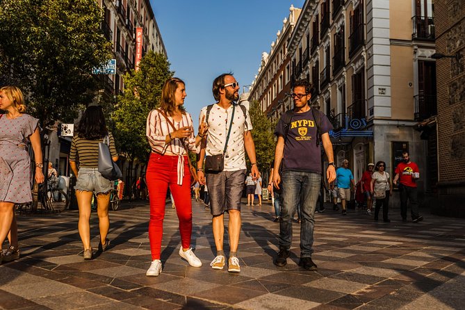 Madrid Icons & Hidden Gems: Private Custom Tour with a Local - The Centuries-Old Lanes: Tapas Bars, Artisan Shops, and Local Rhythm