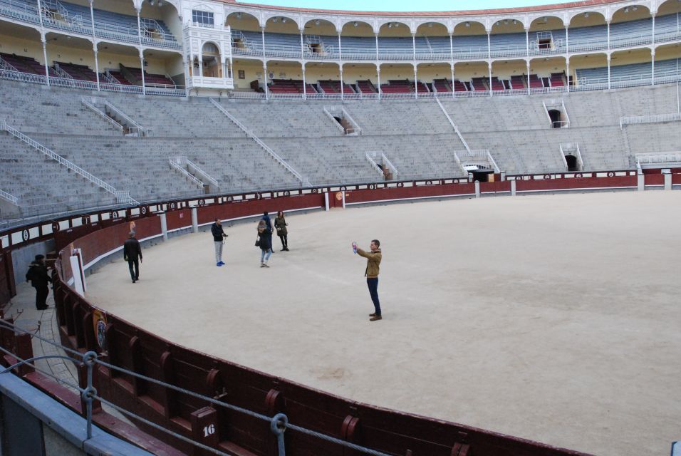 Madrid: Las Ventas Bullring VIP Private Guided Tour - Entering Las Ventas: From Monument to Story