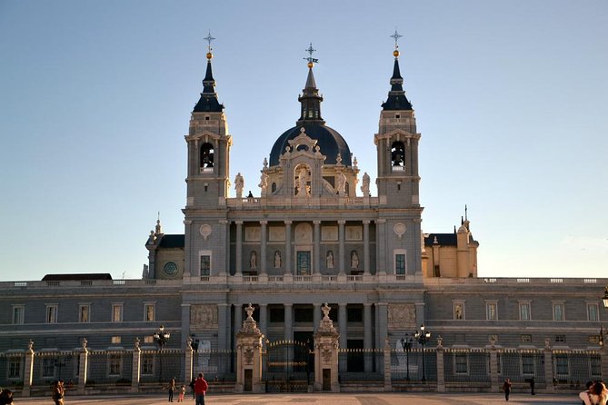 Madrid Old Town Donation-Based Walking Tour - Puerta del Sol to Plaza Mayor: Symbols, Power, and Baroque Lines