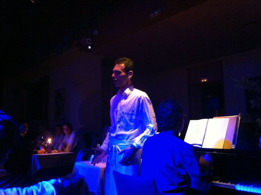 Madrid: Opera and Zarzuela Show and Dinner - FAQ