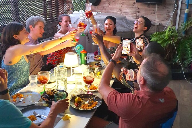 Madrid: Paella & Sangria Classes- Seafood, Chicken & Vegan option - Hands-On Cooking Tips for You to Get the Most Out of It