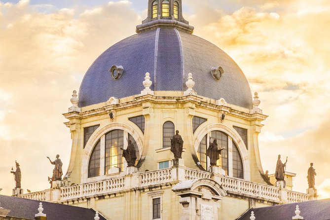 Madrid Panoramic Sightseeing Guided Tour - Guide quality can make or break the day