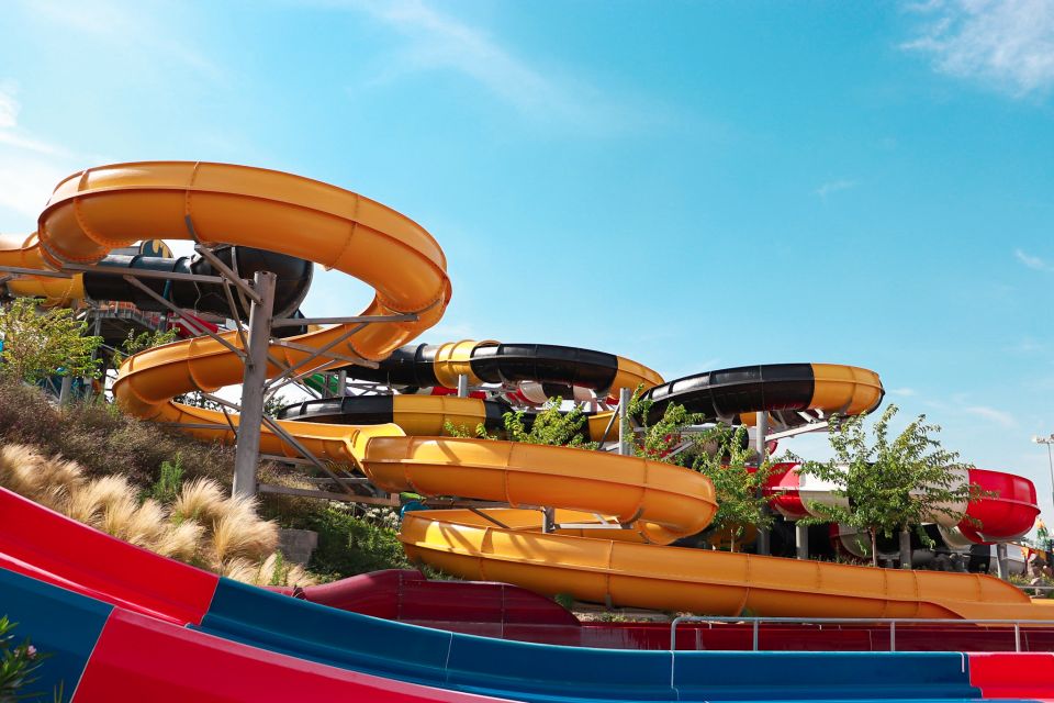 Madrid: Parque Warner Beach Entry Ticket - Price and value: is $29 a good deal?