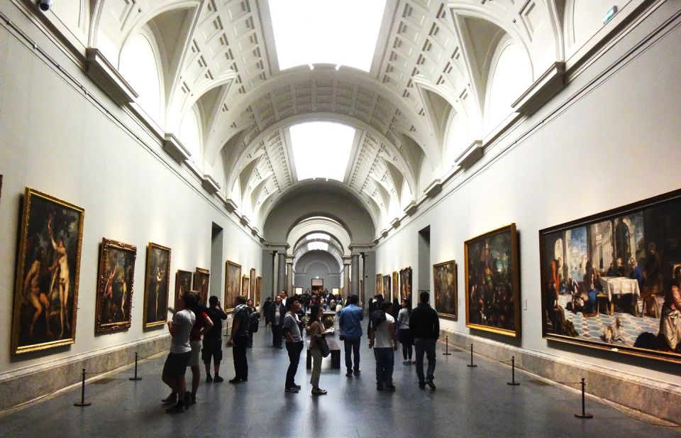 Madrid: Prado Museum Small Group Guided Tour - Prado at human pace: why the guide matters