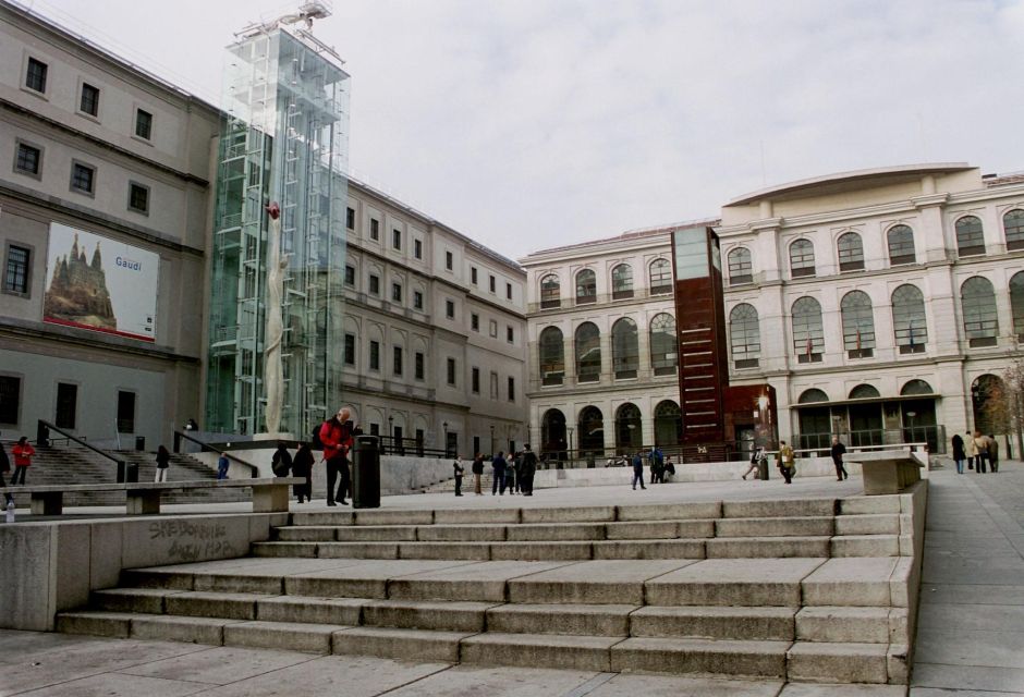 Madrid: Prado & Reina Sofía Museums Guided Tour - Bilingual Running, Group Size, and Why Timing Can Feel Tight