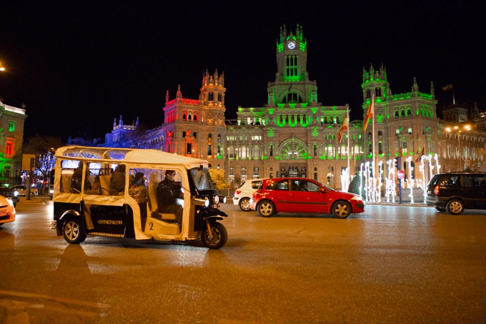 Madrid: Private Christmas Lights Tour by Eco Tuk-Tuk - Why an electric tuk-tuk works so well for Madrid at Christmas