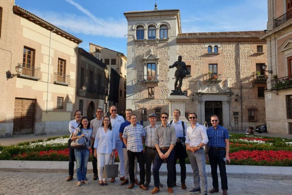 Madrid: Private custom tour with a local guide - How the route works: iconic sights, photo stops, and guided walking
