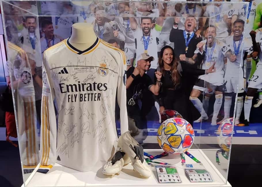 Madrid: Private VIP Real Madrid Bernabeu Stadium Tour - How the 2-hour format feels on the ground
