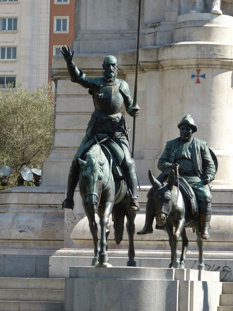Madrid: Private Walking Tour with a Local - How to make your Lokafy walk feel like your day