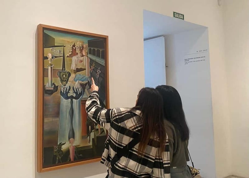 Madrid: Reina Sofía Museum Guided Tour, Small Group - Guernica and the Big Names: What the Guide Turns Into Meaning