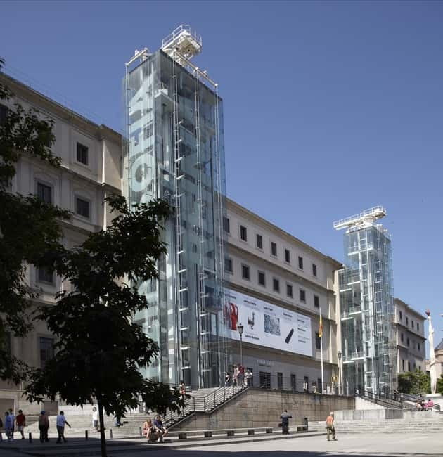 Madrid: Reina Sofía Museum Guided Tour, Small Group - Three Permanent Collections and Temporary Exhibitions: How the Route Works